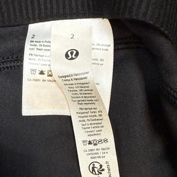 Lululemon Softstreme Ribbed Flared Pant Black Size 2 NWT - Picture 6 of 8